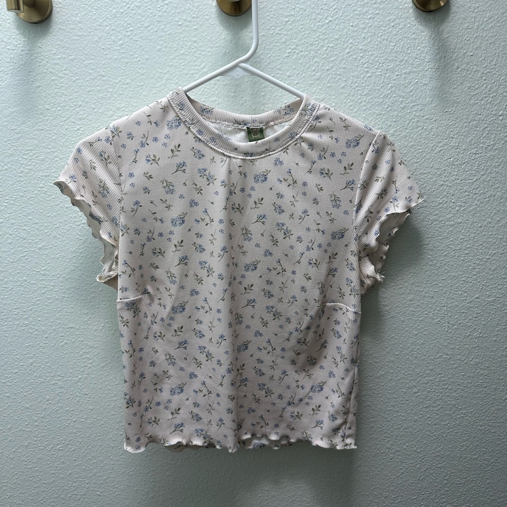 Floral Ruffle Sleeve Women's Top